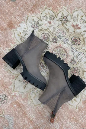 Rusty Charcoal Grey Boot